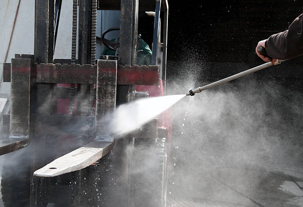 Best Fleet Vehicle Washing  in Mango, FL